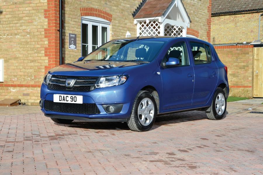  Dacia Sandero Laureate 2013 года  (UK) (фото 1 из 24)
